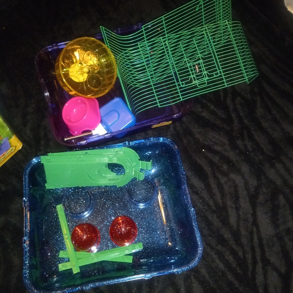 Kaytee CritterTrail Begin & Connect Habitat - Picture 7 of 7